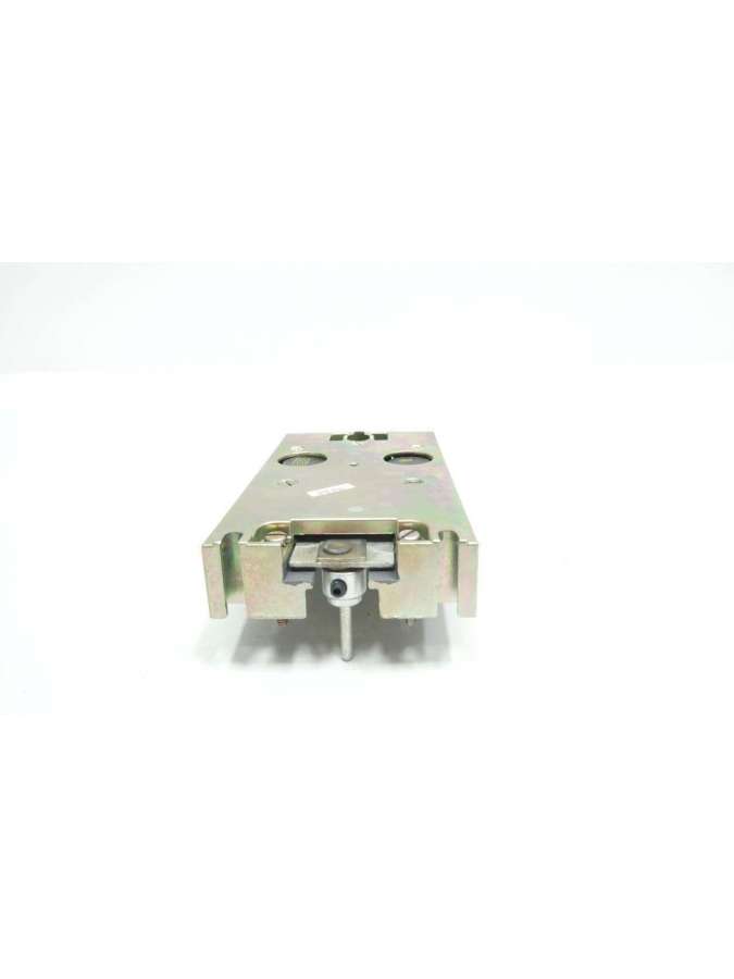 31071-963-52-square d