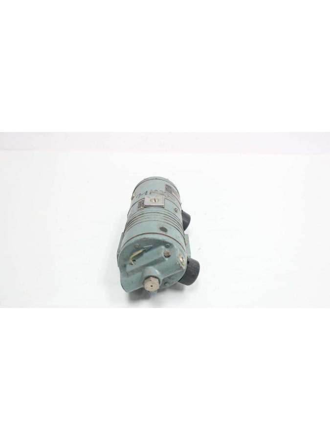561m r-52747-usd-moore