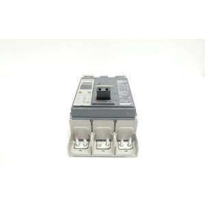 PL1200 PLM34120CU44A SQUARE D USADO