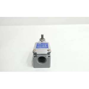 1LS3-L MICRO SWITCH USED