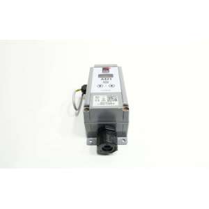A421GEF-01 JOHNSON CONTROLS USED