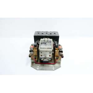 8536 D0-1 SQUARE D USADO