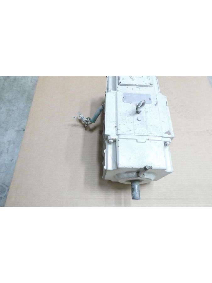 1lr8441181t qb-usd-reliance