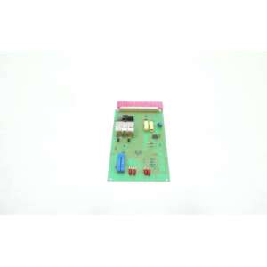 D124-015-A001 MOOG USED