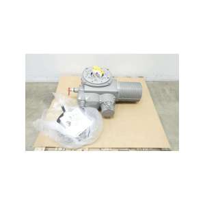 SA25.1 AD0L132-2/180 AUMA