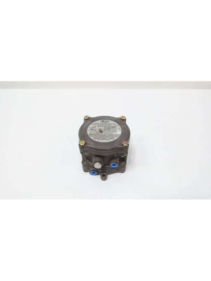 1950-00-2f-dwyer