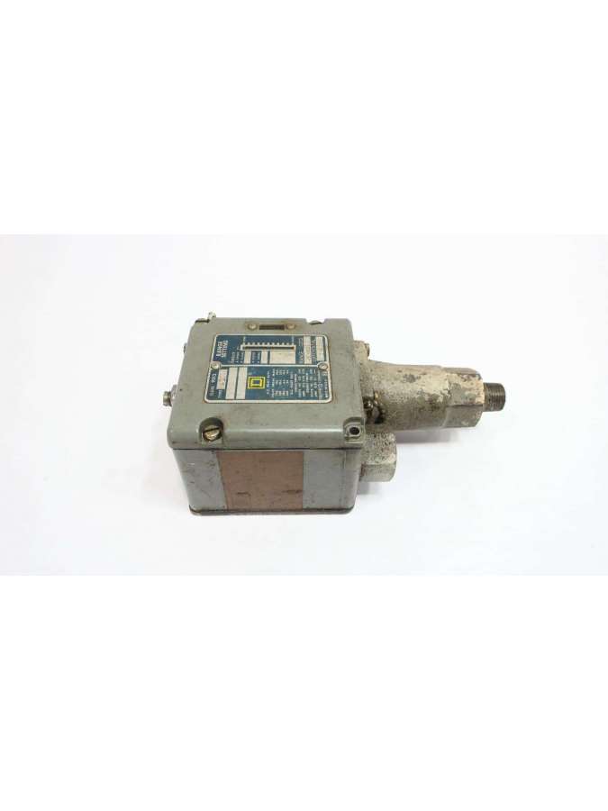 9012 adw4-usd-square d