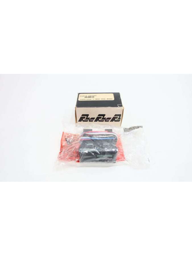 cub3tr02-2997-red lion