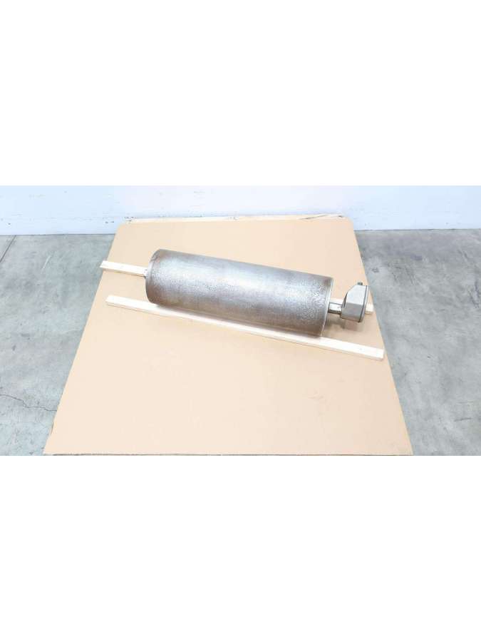 tm215b-615-usd-van der graaf
