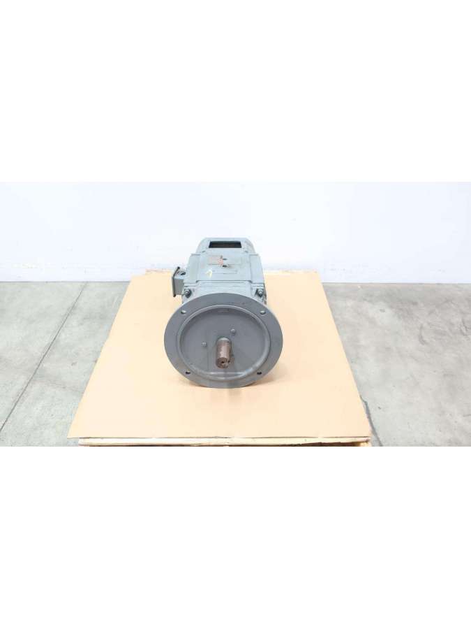 t28r0616c-wh-usd-reliance