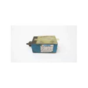 DGMFN5XPW20 VICKERS USADO