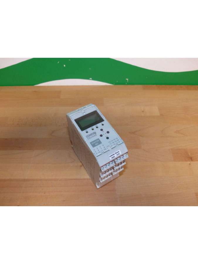 555500-usd-compur monitors