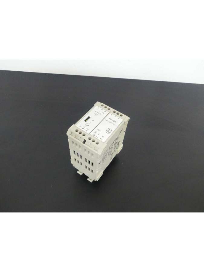 940422673101-usd-philips