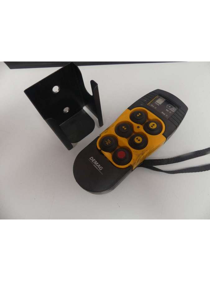 77340044-usd-demag cranes