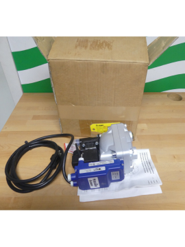 4007964-usd-quincy