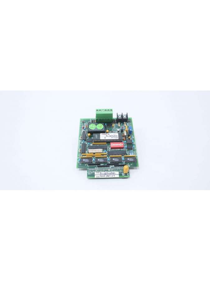 90wb8028ac-usd-triangle