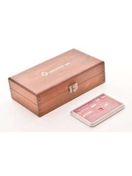 il390-usd-international light