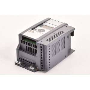 TMV006E0100WMM AC DRIVE USED