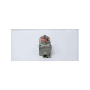 EDS21272 CROUSE HINDS USED