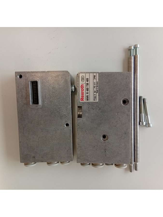 r 480 736 489