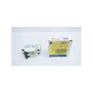 MG17437 SQUARE D