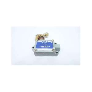 DTF2-2RN2-LH MICRO SWITCH USED