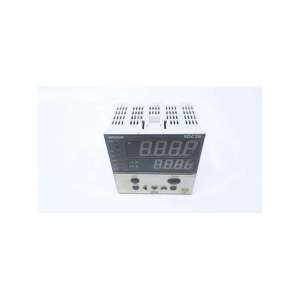 SDC26 C26TR0UA12D0 AZBIL