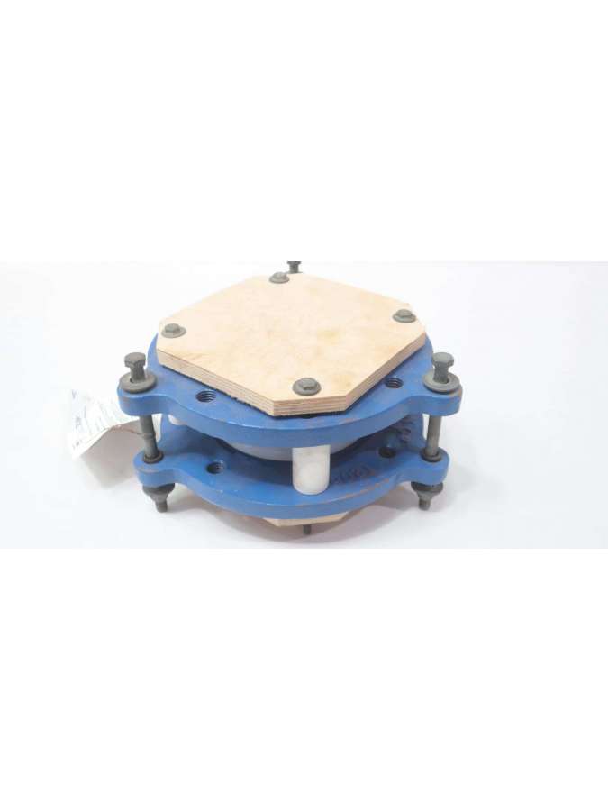 r6905-064wd-crane