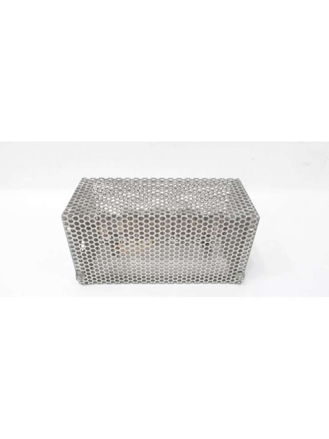cz353179-post glover